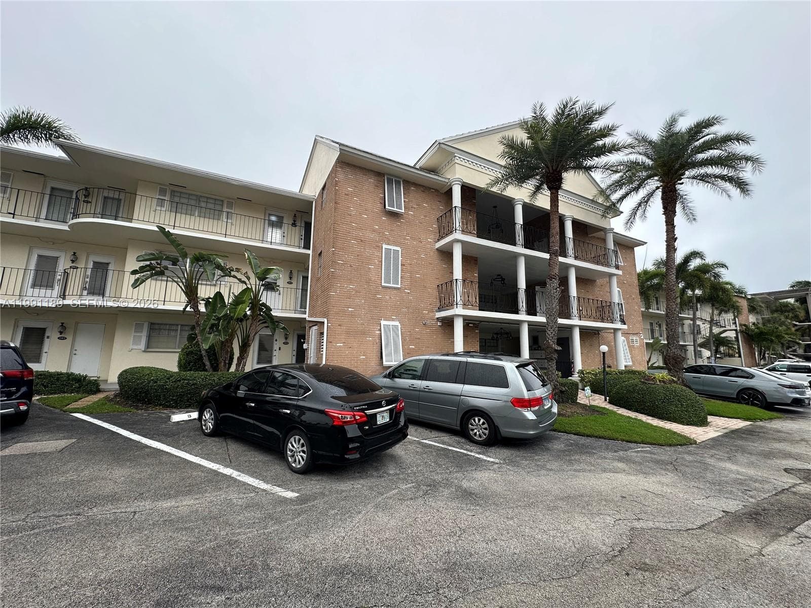 450 Paradise Isle Blvd 102 photo 18
