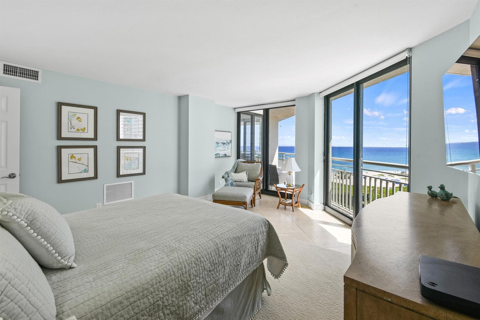 3000 N Ocean Drive 9h photo 24