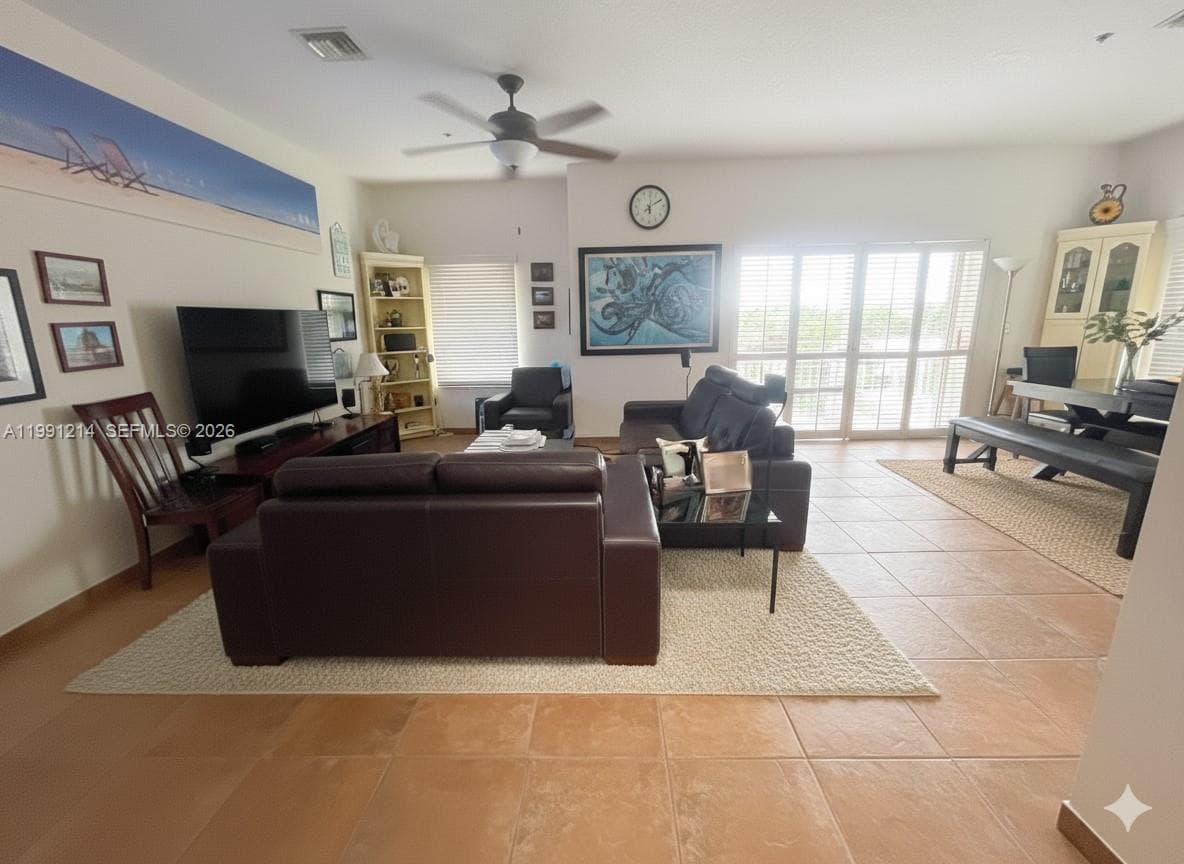 9008 Collins Ave 402 photo 9