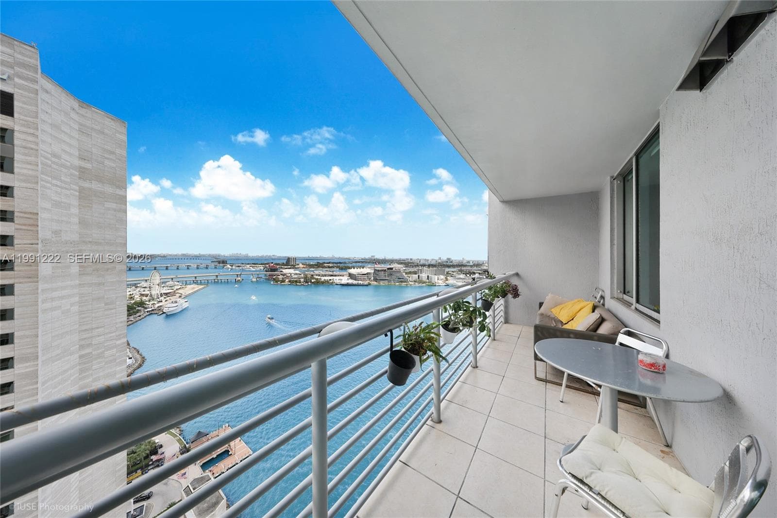 335 S Biscayne Blvd 3110 photo 2
