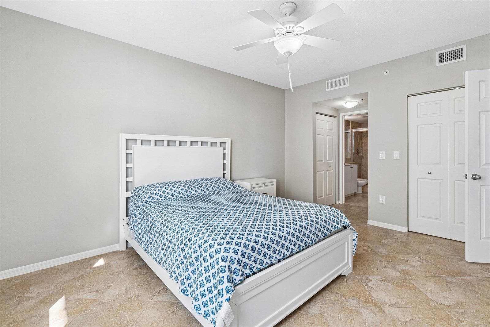 700 E Boynton Beach Boulevard 803 photo 19