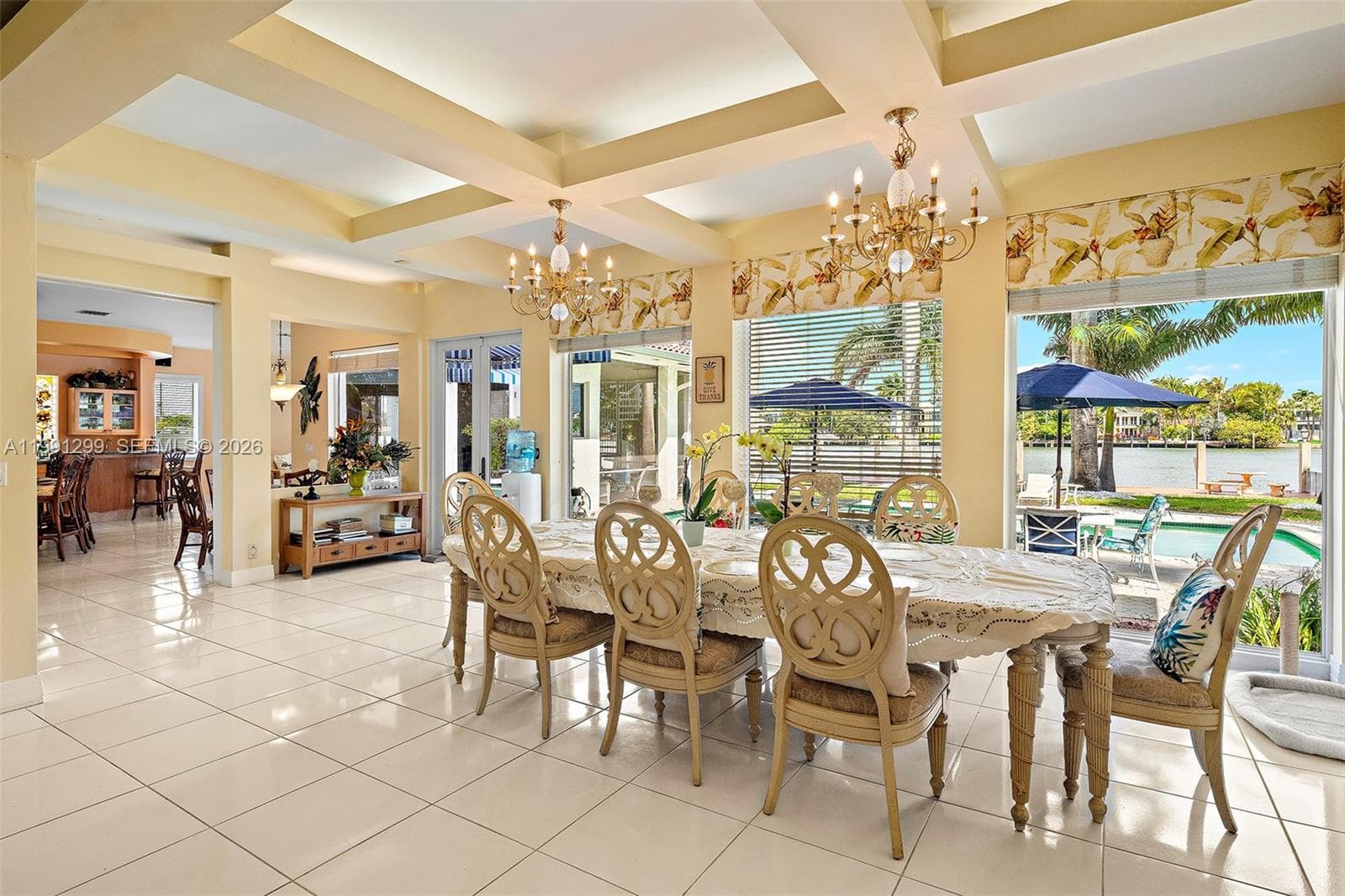 1047 Southlake Dr photo 20