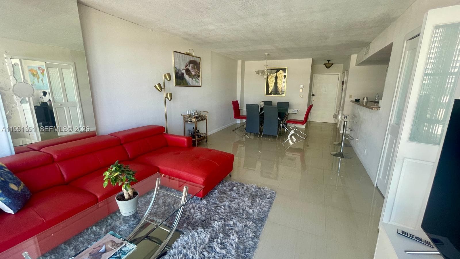 2017 OCEAN DR 405W photo 2