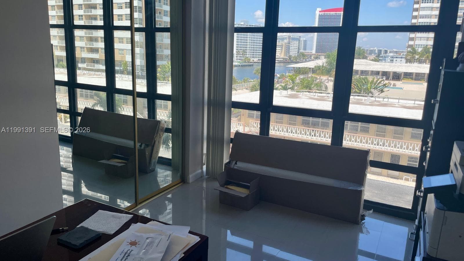 2017 OCEAN DR 405W photo 10