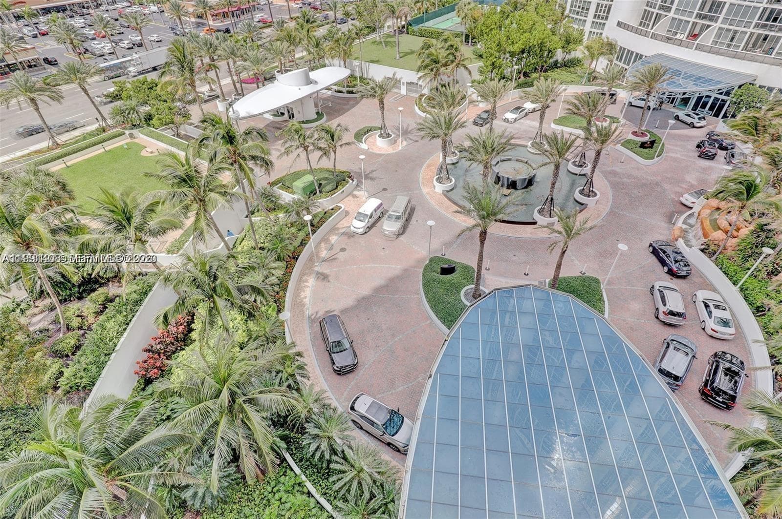 18101 Collins Ave 1003 photo 10