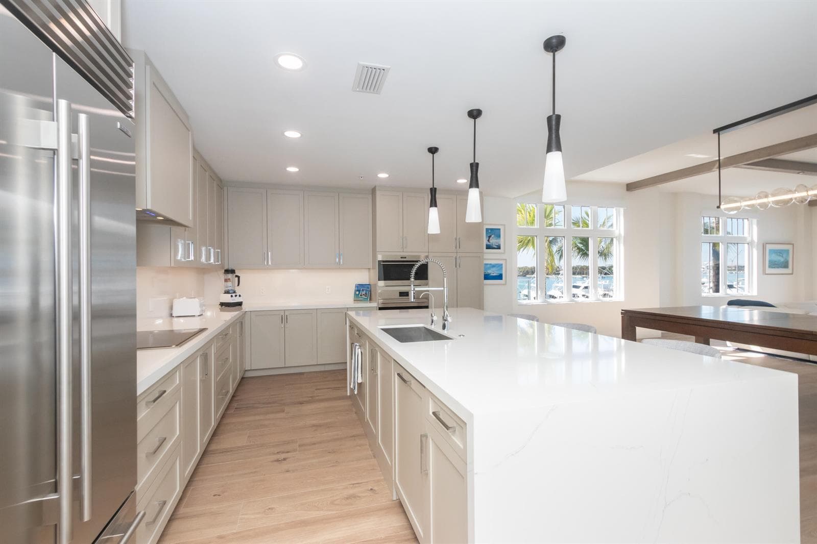 184 Lake Drive 3201 photo 14