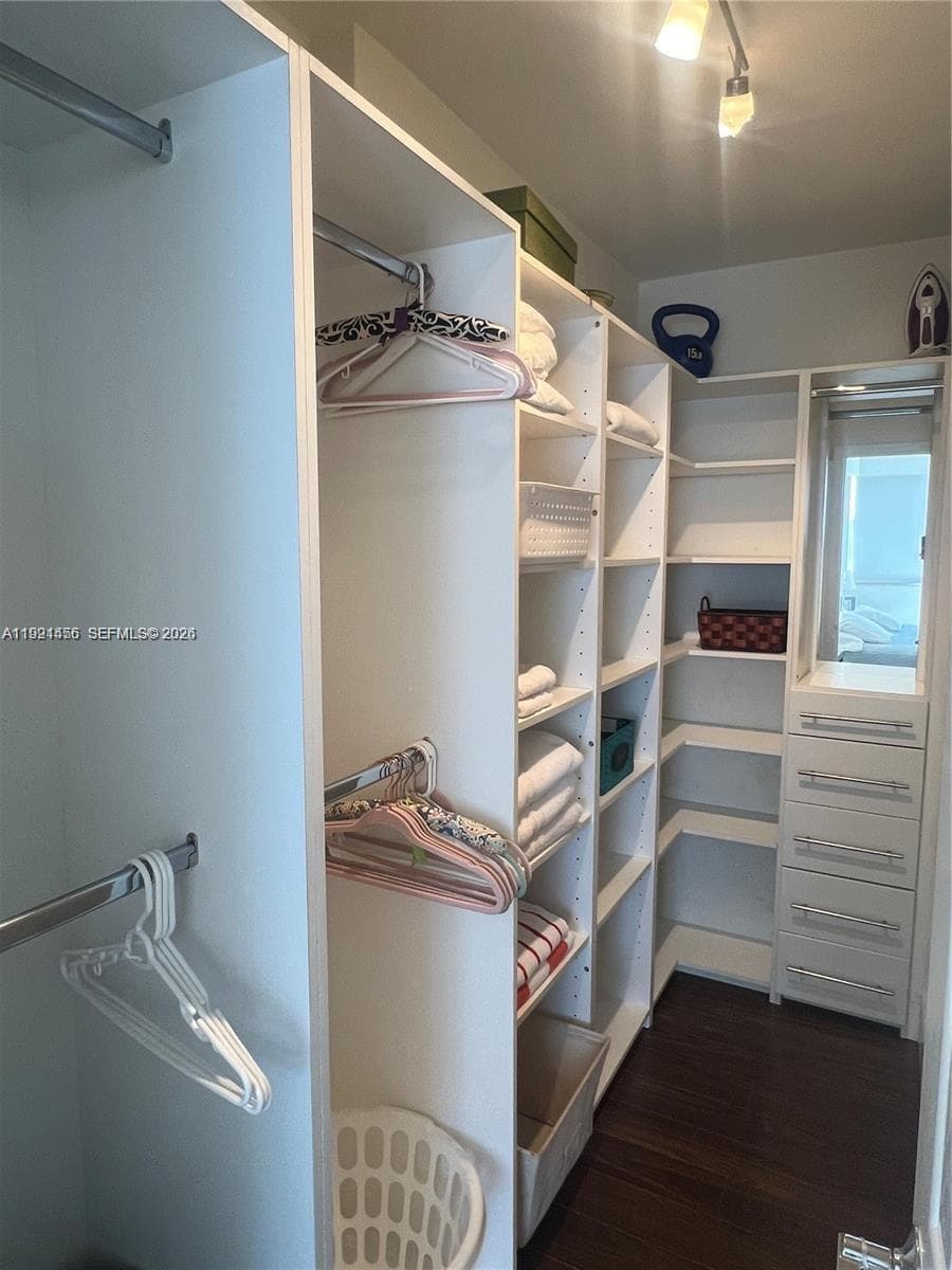 5313 Collins Ave 704 photo 12
