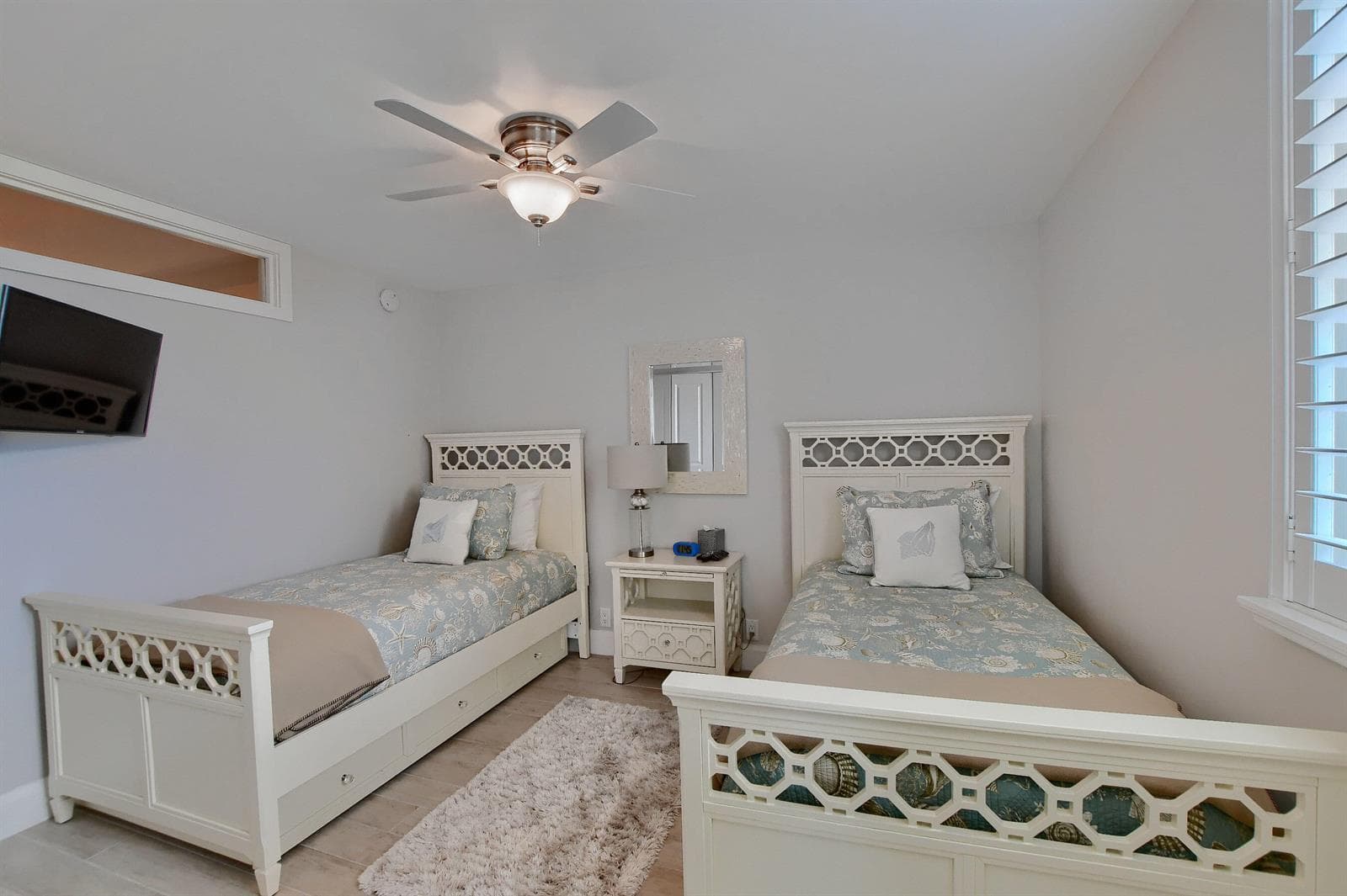 2000 S Ocean Boulevard 705 photo 19