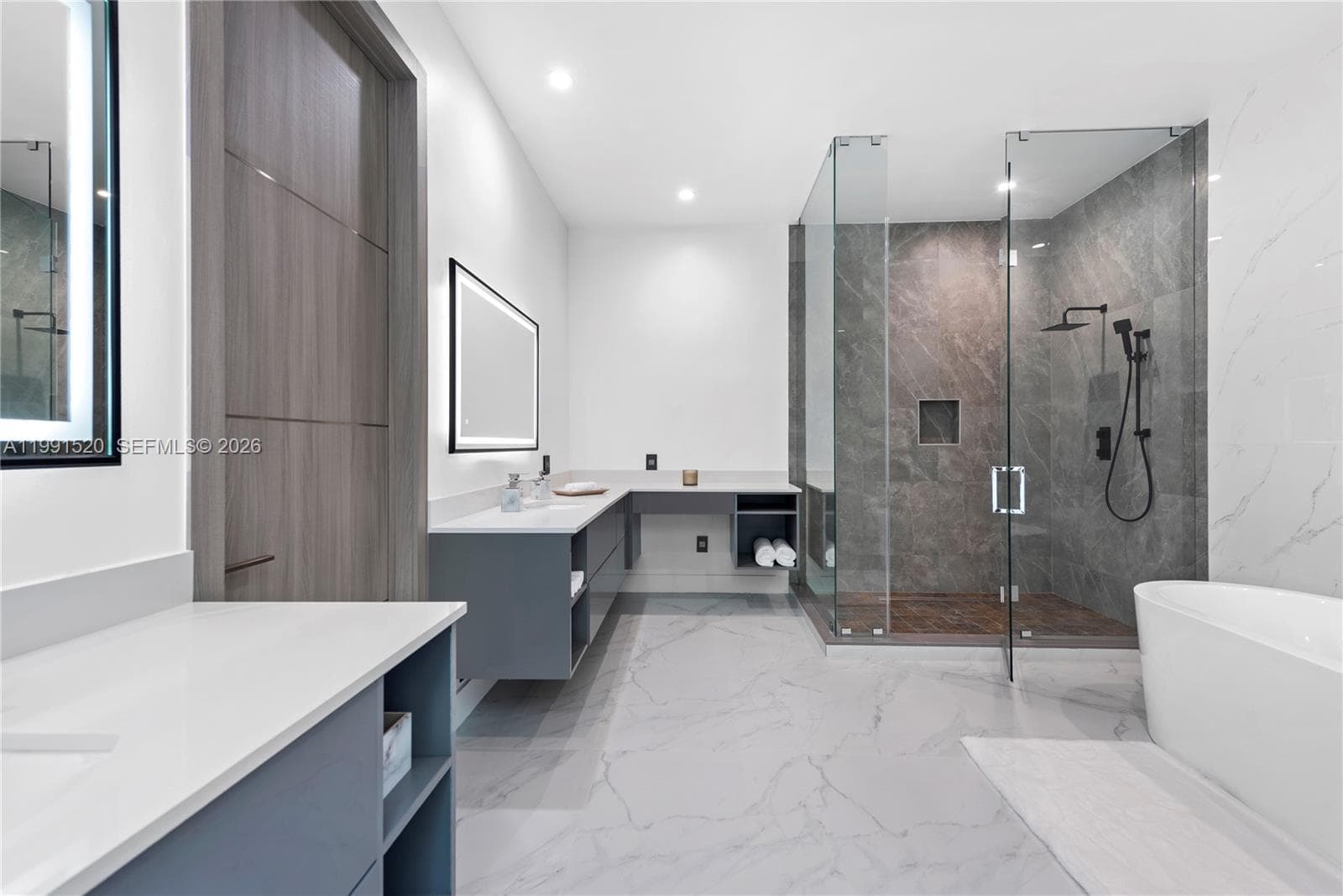 775 77th Ter photo 22