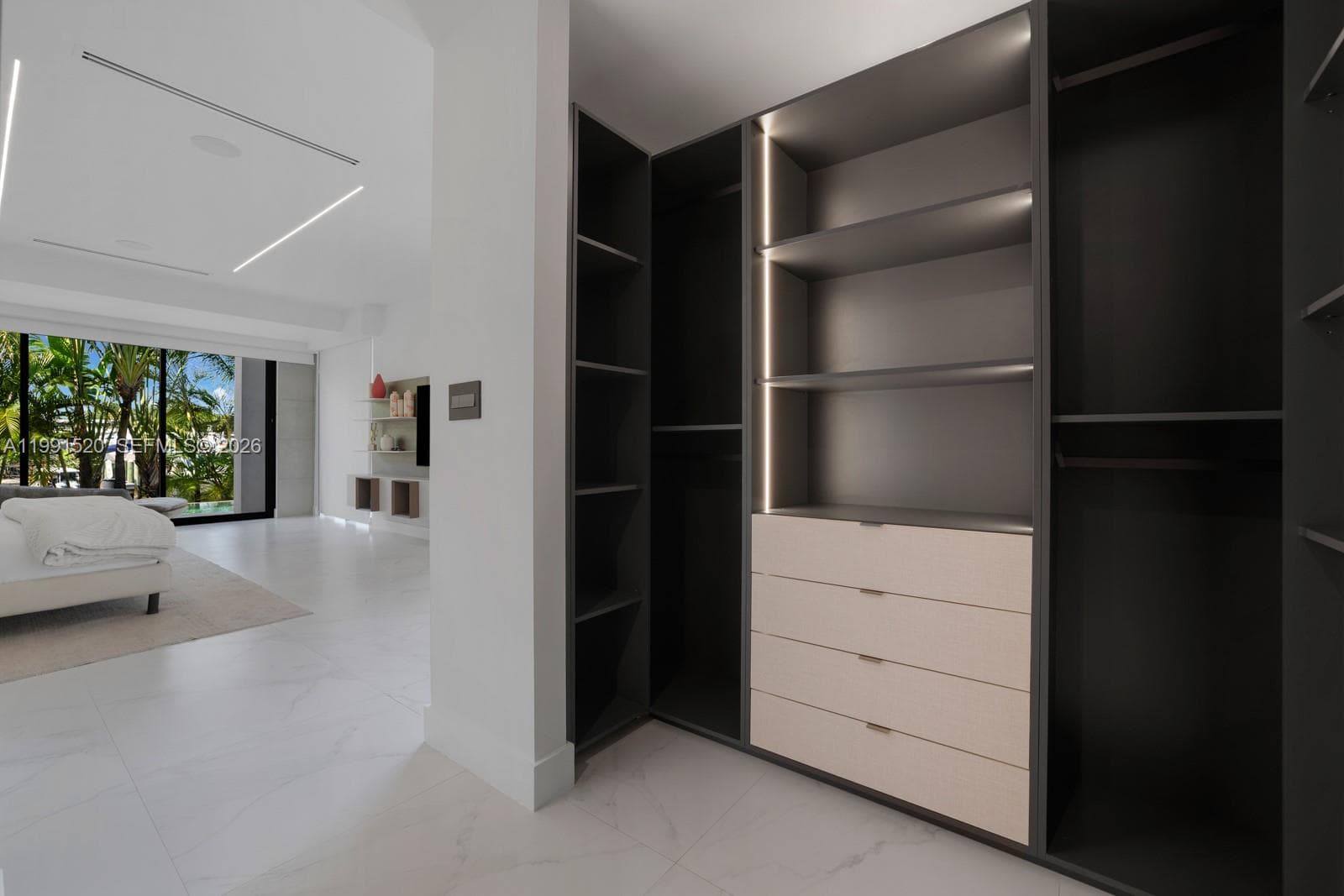 775 77th Ter photo 21