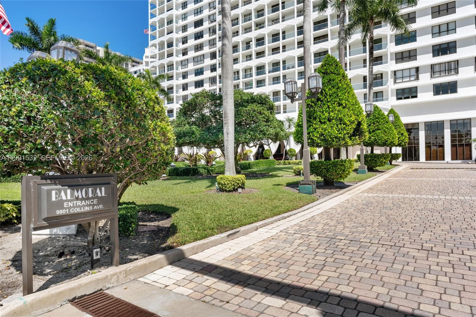 9801 Collins Ave 5R photo 2