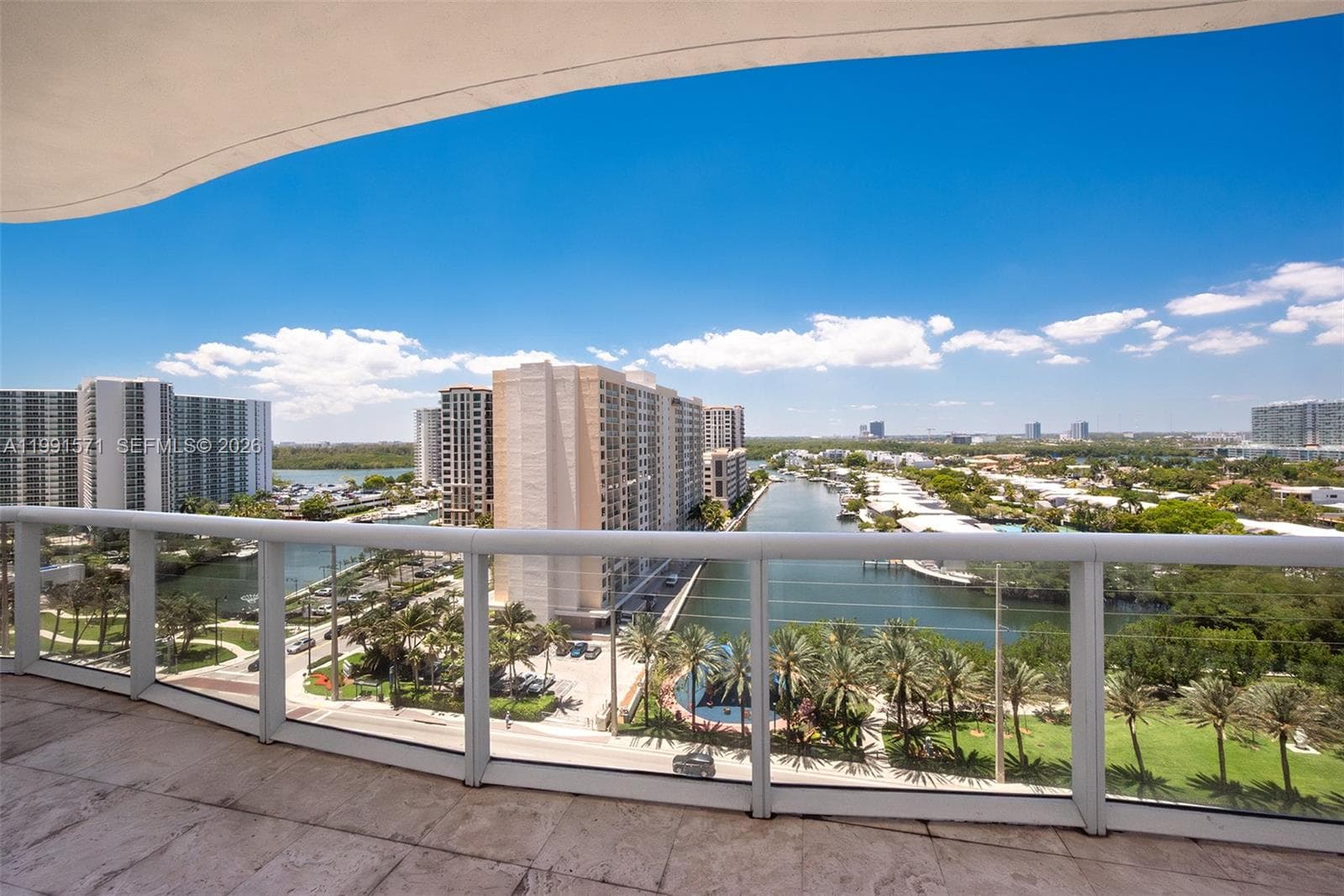 16001 collins ave 1005 photo 12