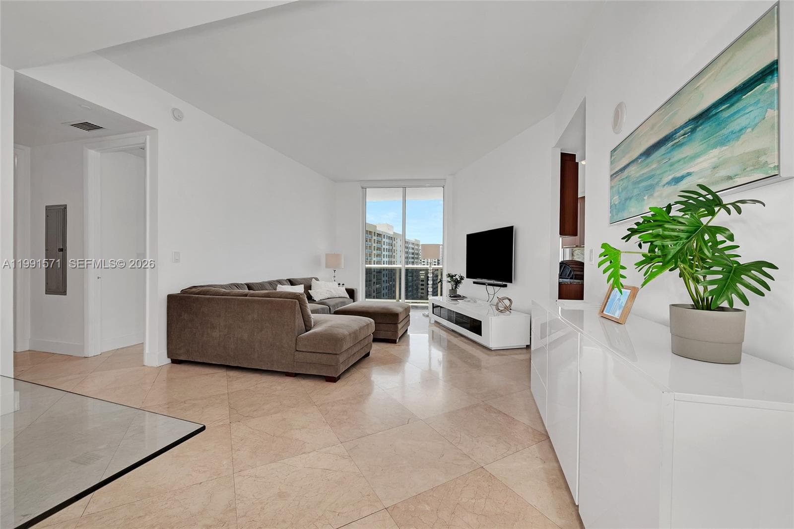 16001 collins ave 1005 photo 8