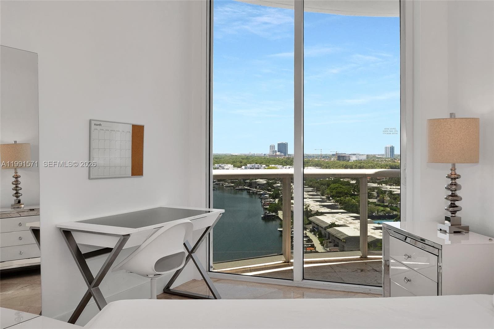 16001 collins ave 1005 photo 25