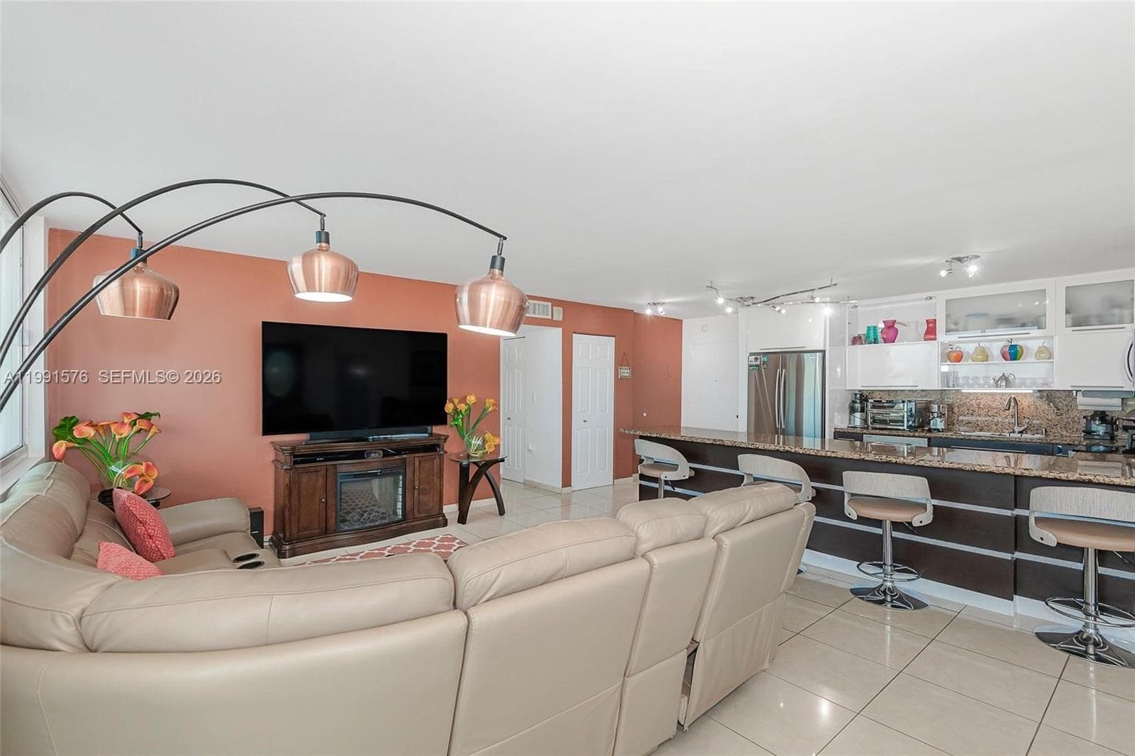 7135 Collins Ave 625 photo 12
