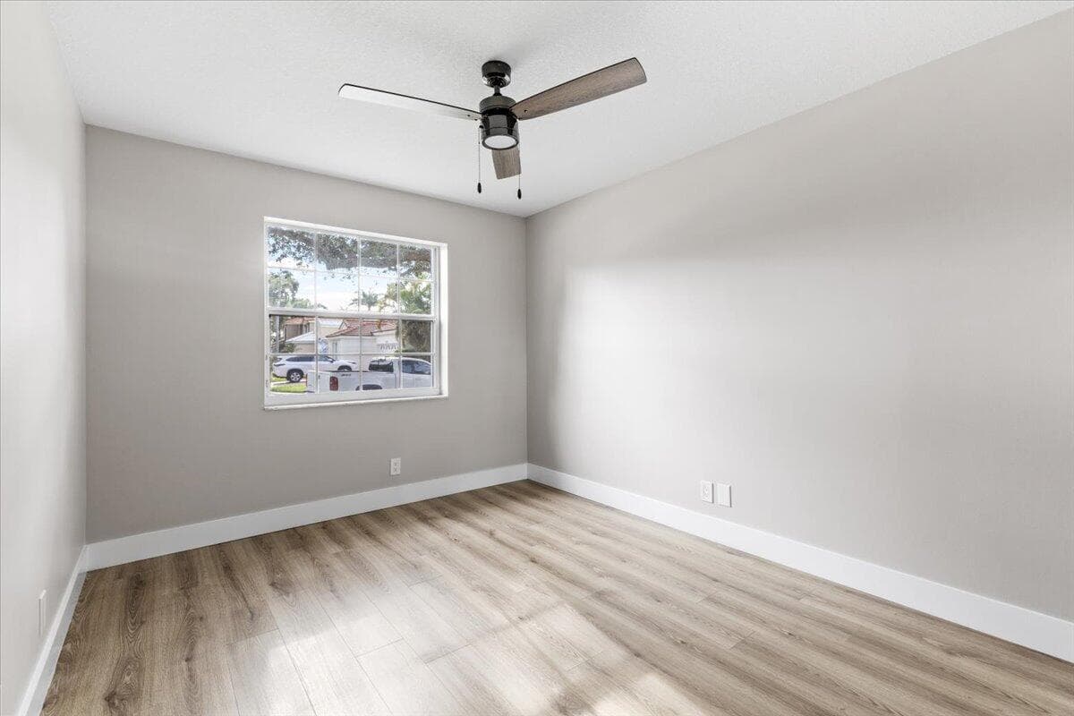 1033 W Siena Oaks Cir Circle W photo 19