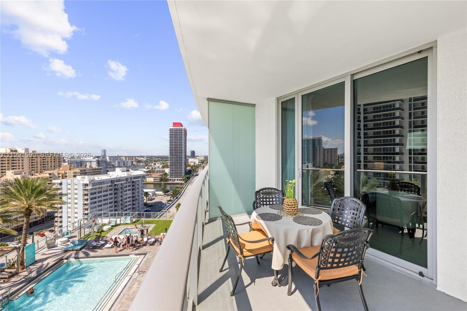 4111 Ocean Dr 1107 photo 3