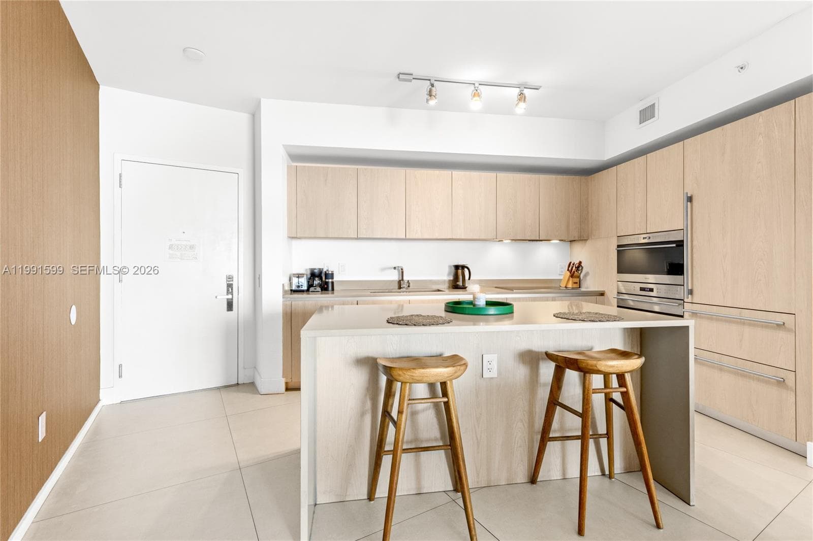 4111 Ocean Dr 1107 photo 19