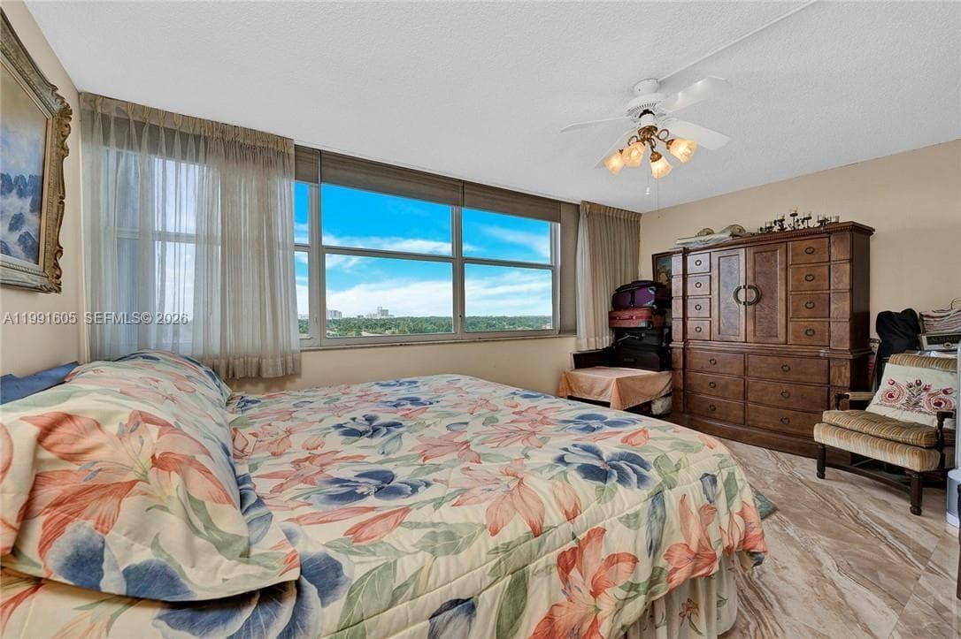 1400 S Ocean Dr 1004 photo 15