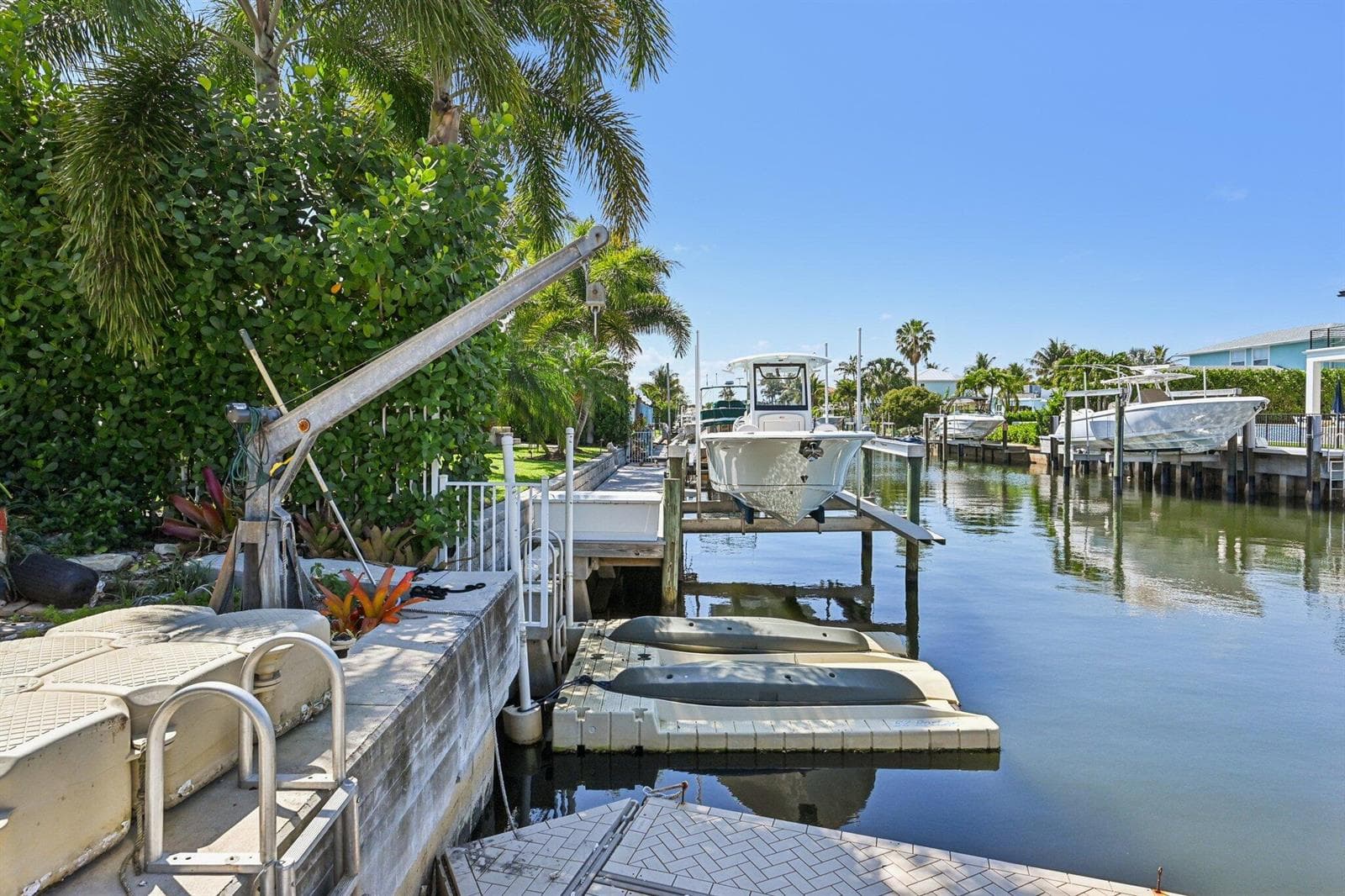 605 Inlet Road photo 5