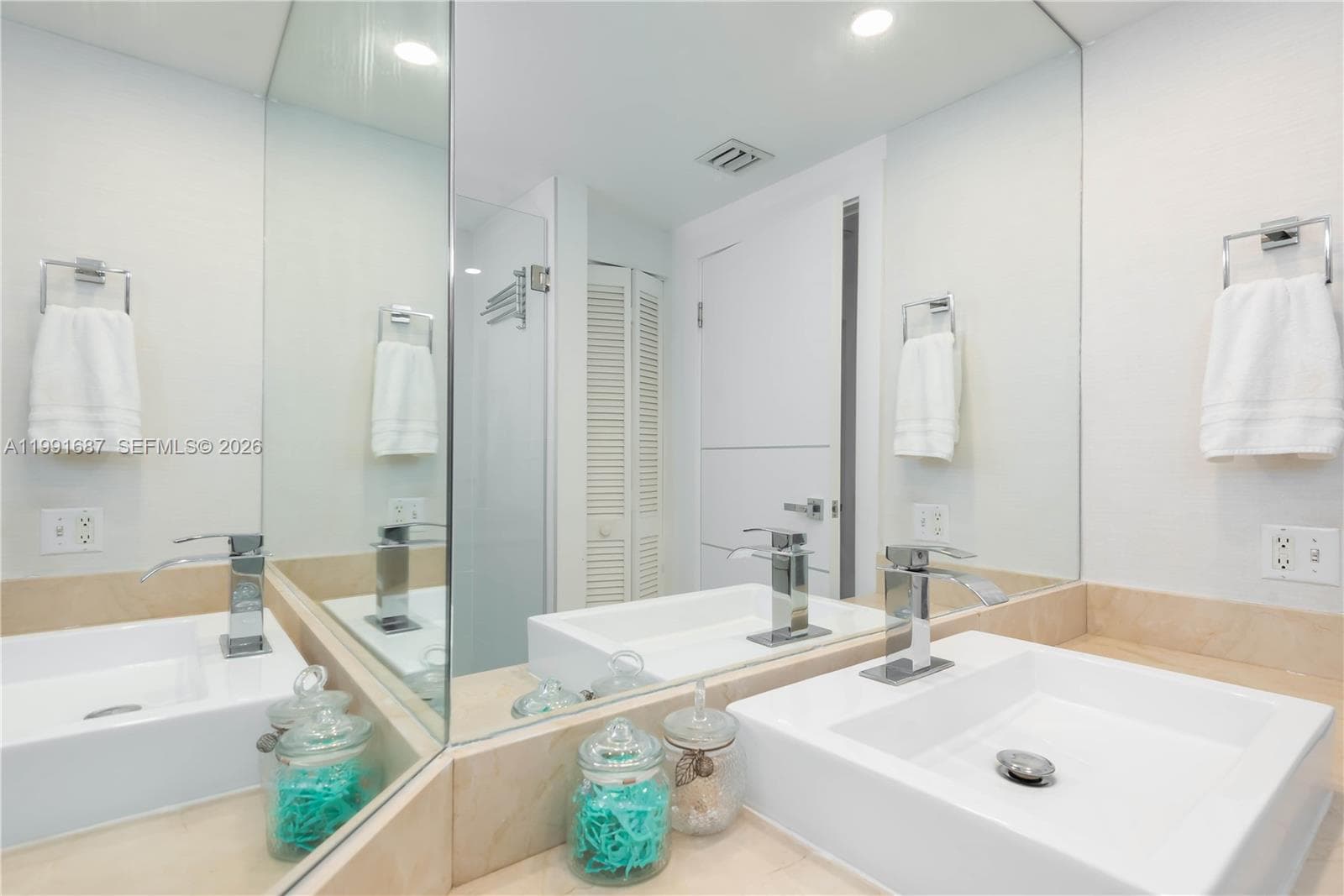 701 Brickell Key Blvd 1912 photo 21