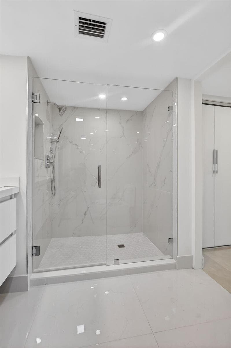 4301 N Ocean Boulevard 1105 photo 20