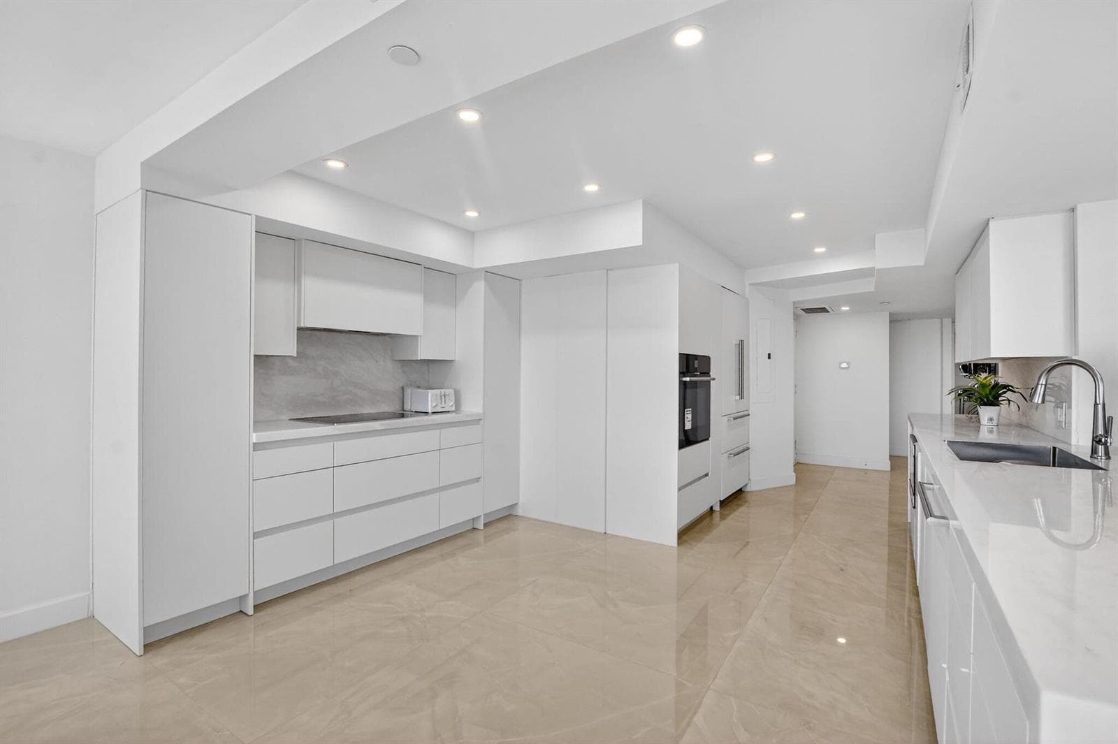 4301 N Ocean Boulevard 1105 photo 10