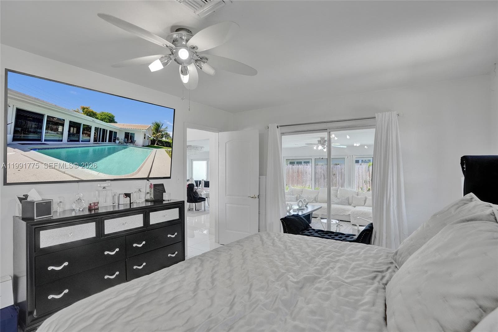 4100 Bayview Dr photo 12