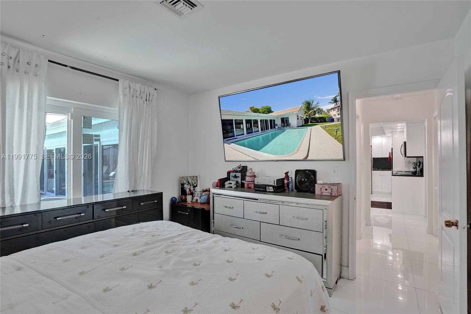 4100 Bayview Dr photo 25