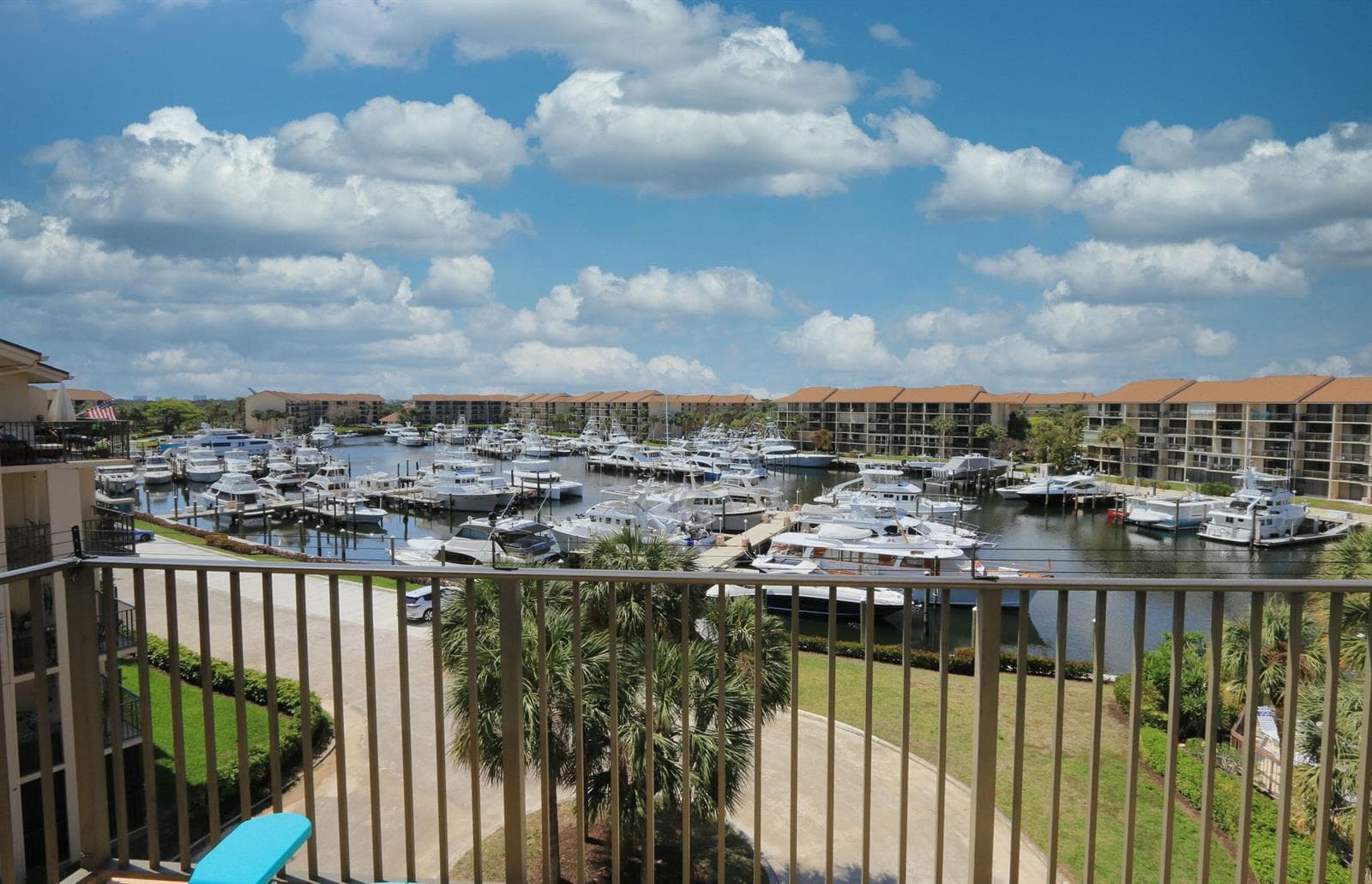 1501 Marina Isle Way 501 photo 2