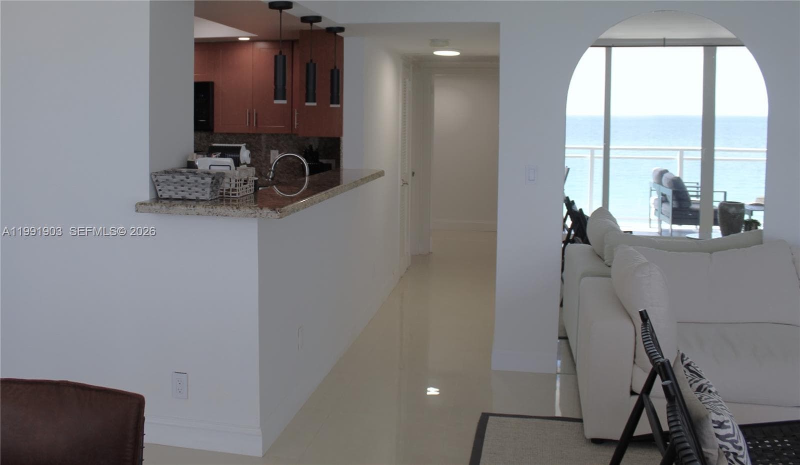 2030 Ocean Dr 821 photo 16