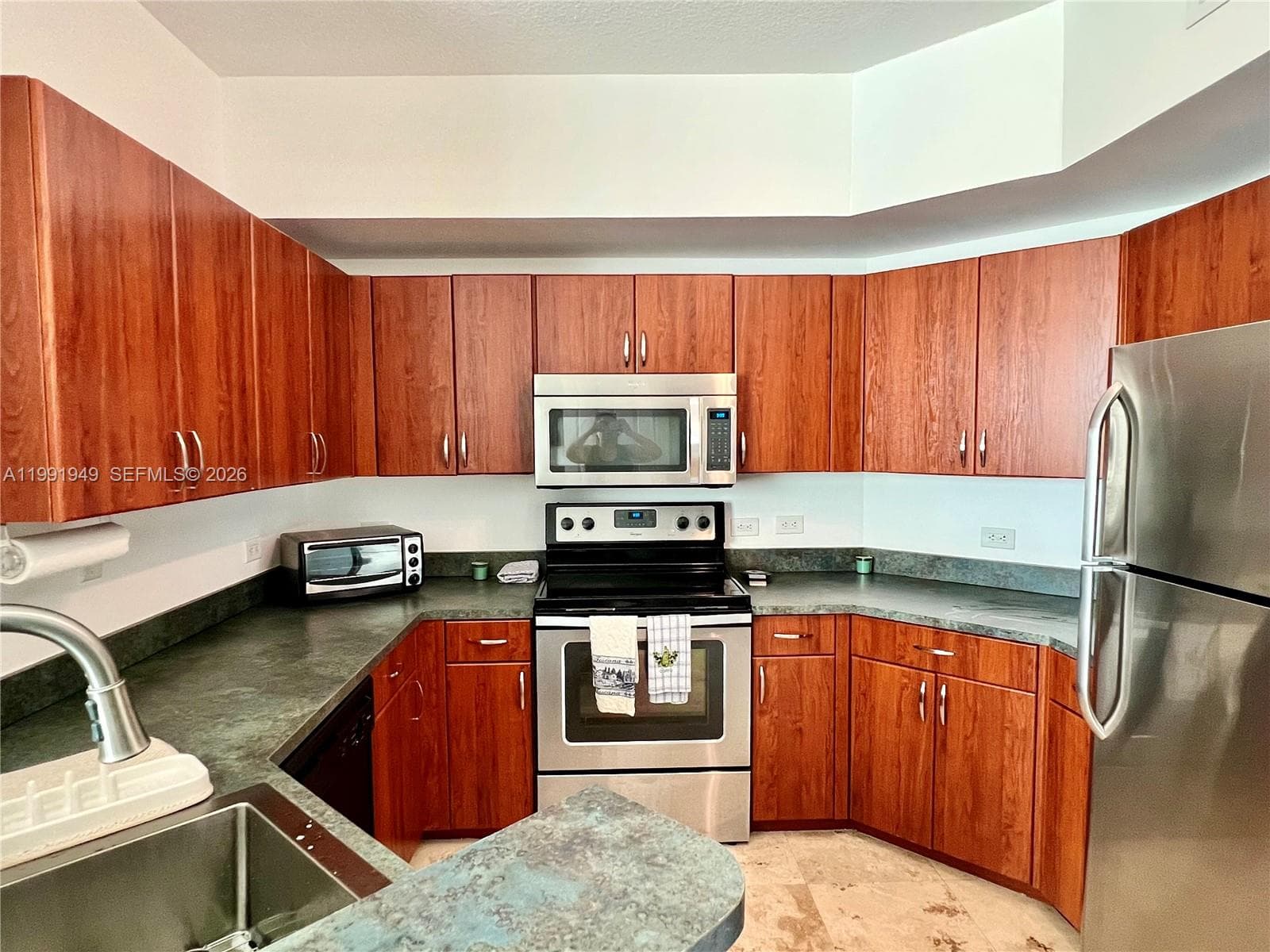 9172 Collins Ave 305 photo 7