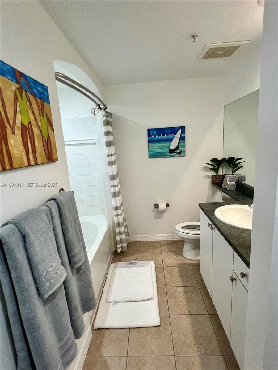 9172 Collins Ave 305 photo 11
