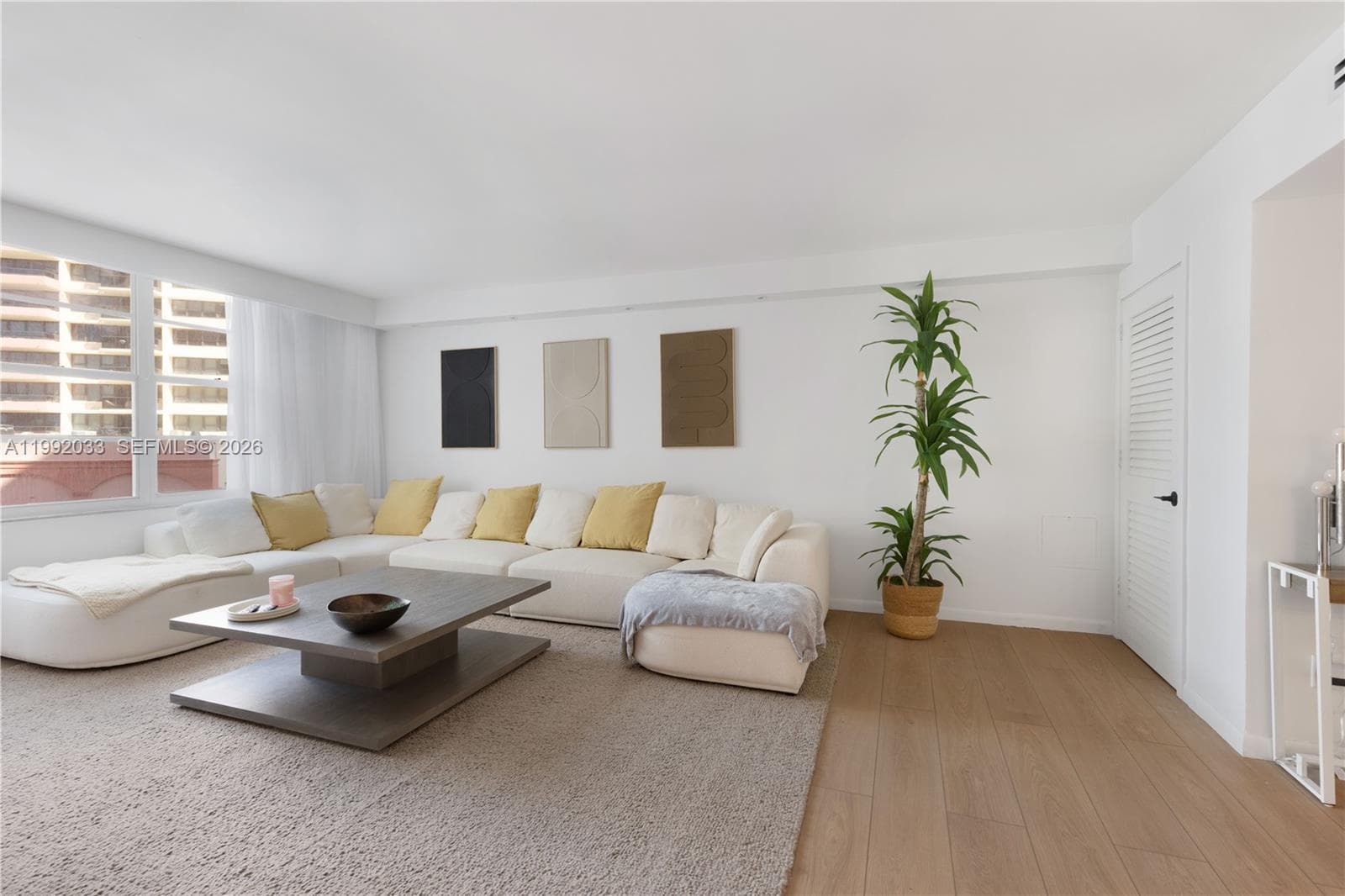 5161 Collins Ave 410 photo 10