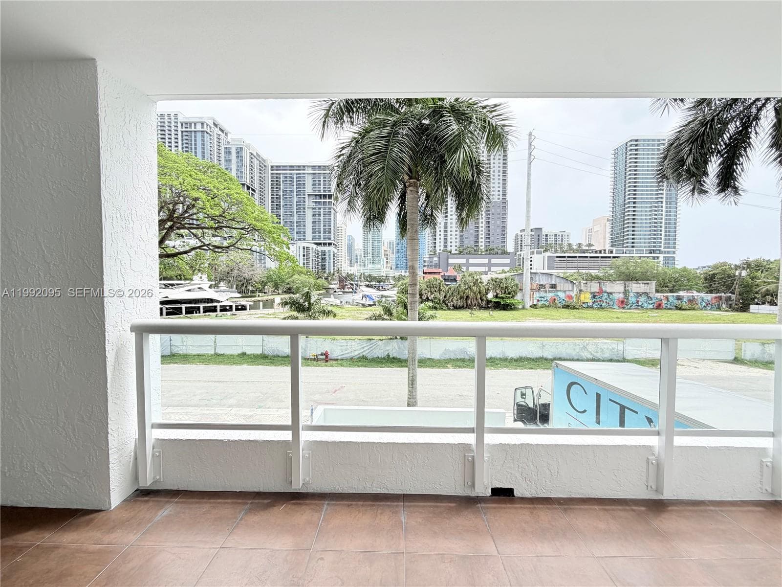 401 4th Ave 203 photo 10