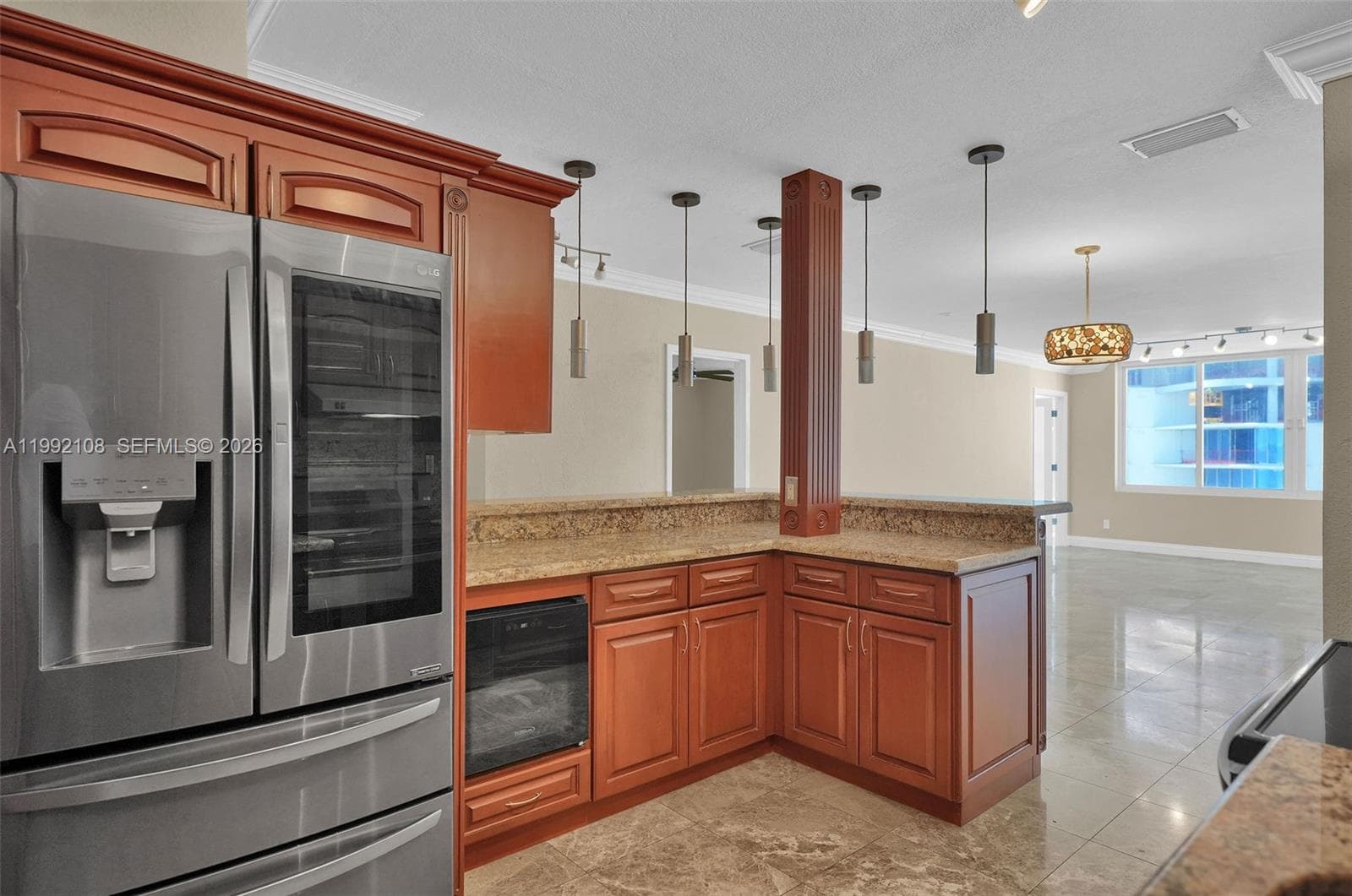 5401 Collins Ave 1514 photo 24