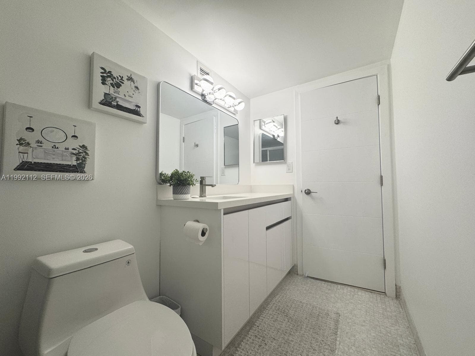 3800 Ocean Dr 1710 photo 17