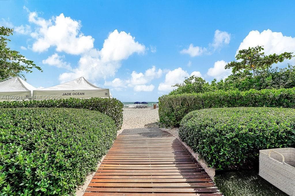 17121 Collins Ave 1808 photo 23