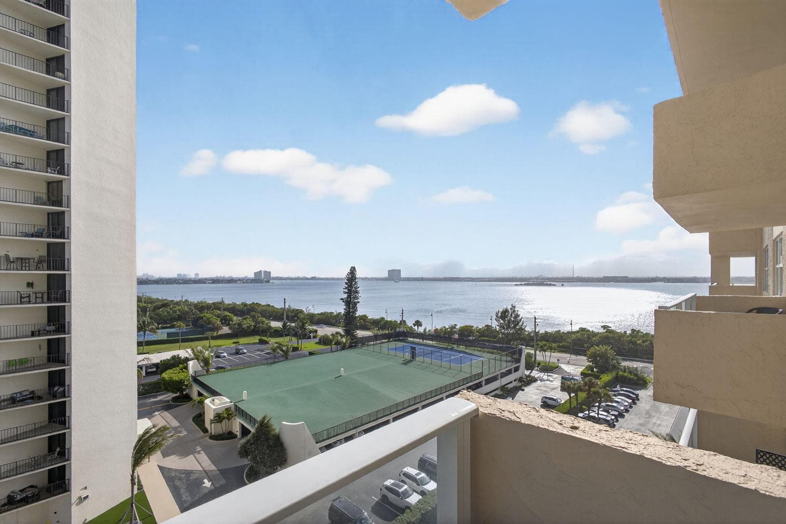 5440 N Ocean Drive 805 photo 23
