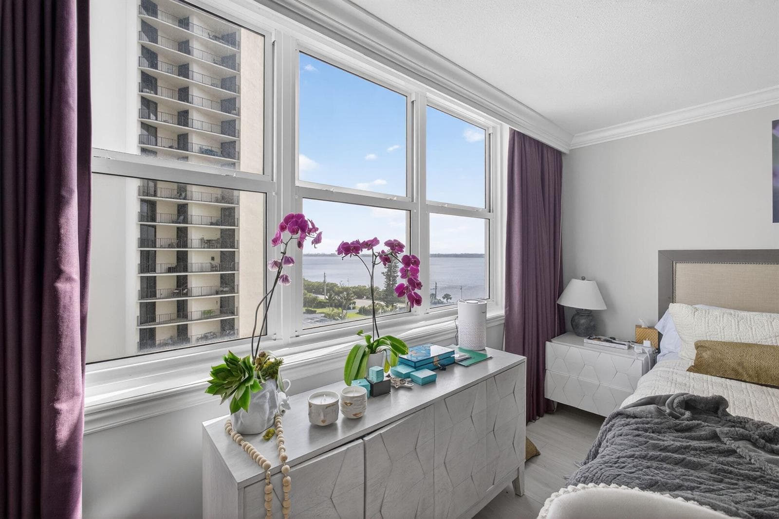5440 N Ocean Drive 805 photo 17