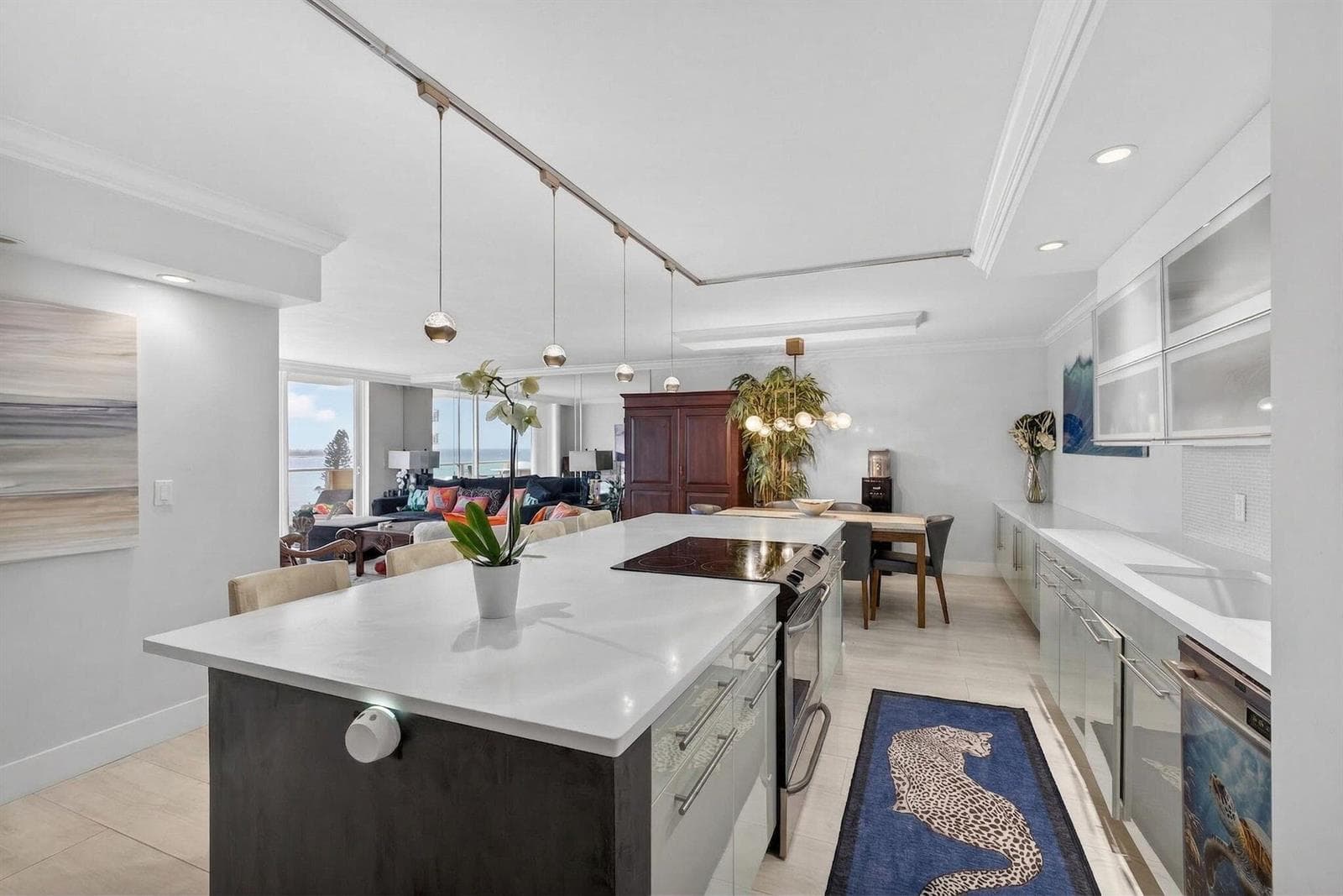 5440 N Ocean Drive 805 photo 5