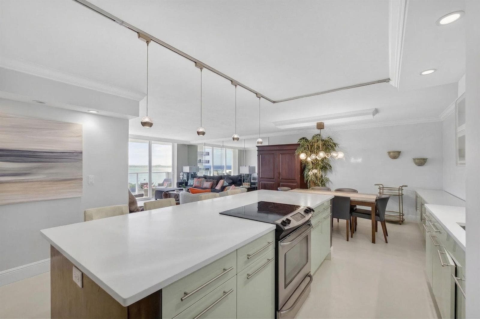 5440 N Ocean Drive 805 photo 10