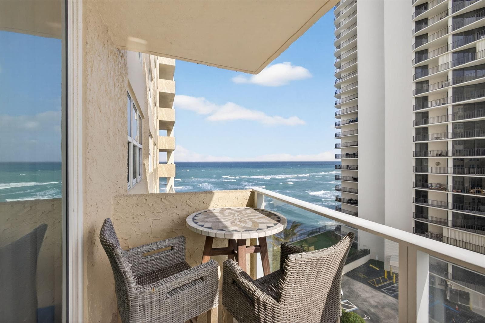 5440 N Ocean Drive 805 photo 21
