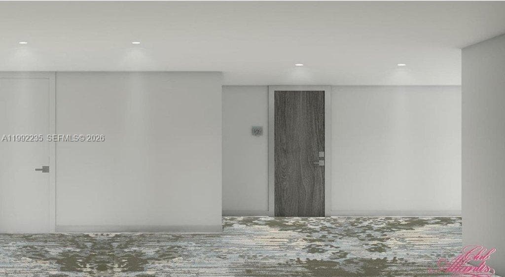 2555 Collins Ave 1707 photo 12