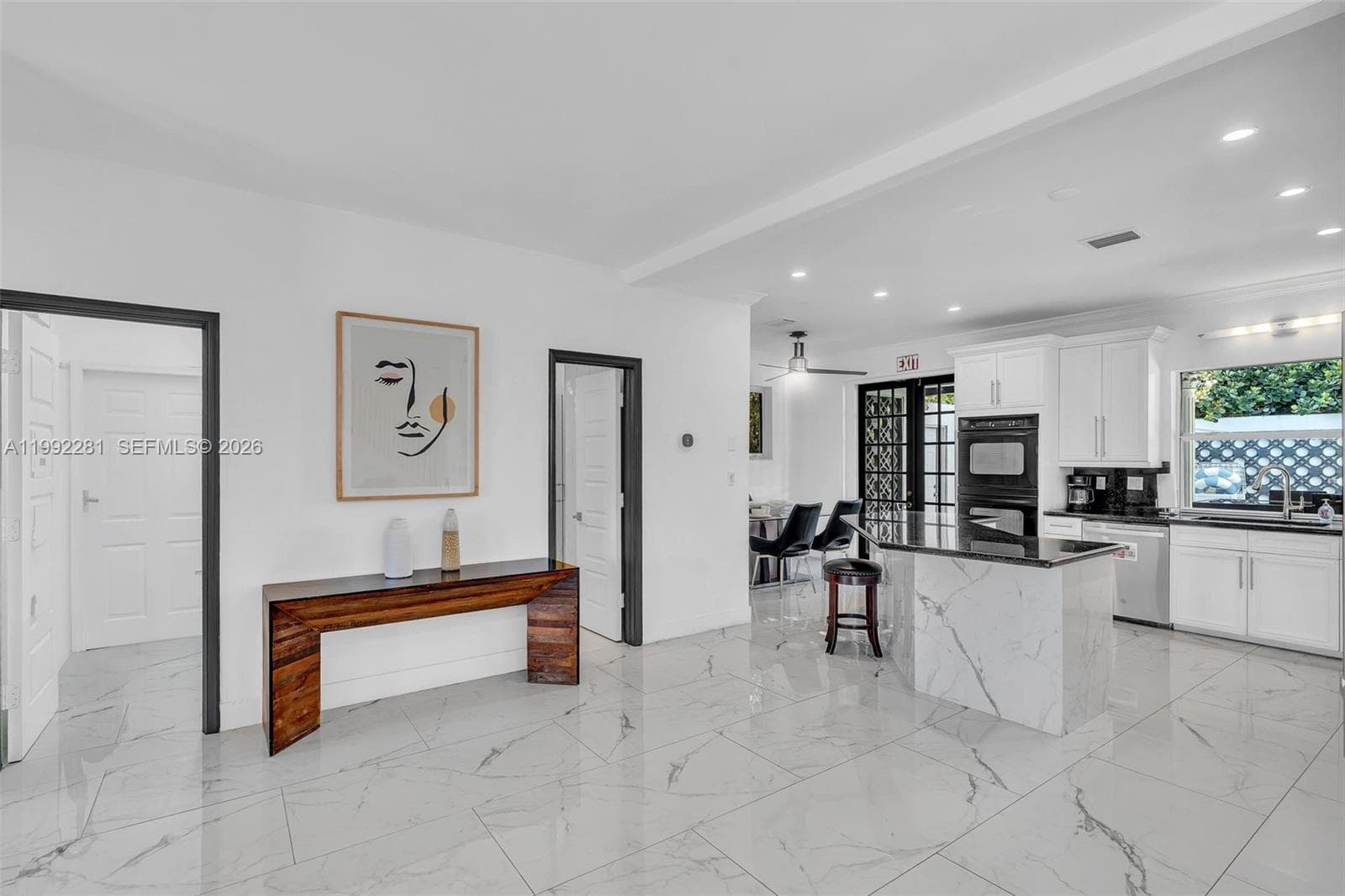 472 Sunset Dr photo 21