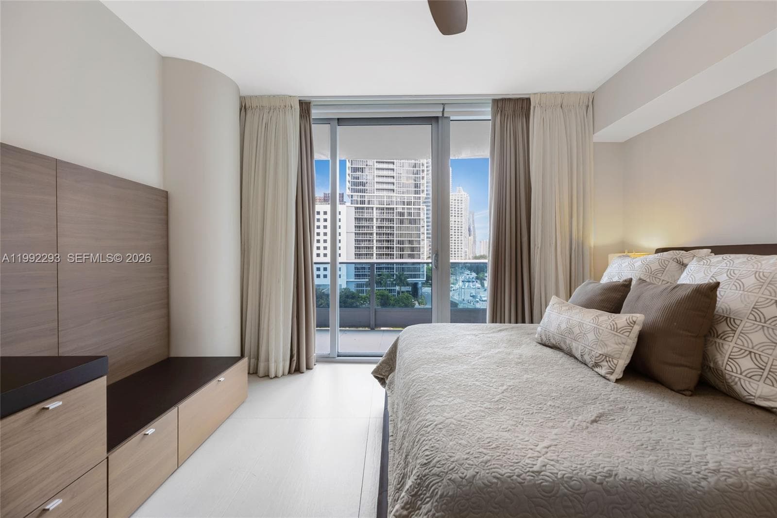 200 Biscayne Boulevard Way 504 photo 23