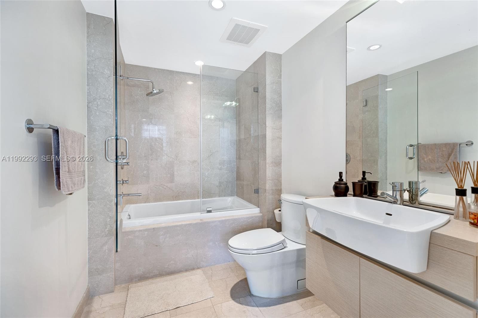 200 Biscayne Boulevard Way 504 photo 16