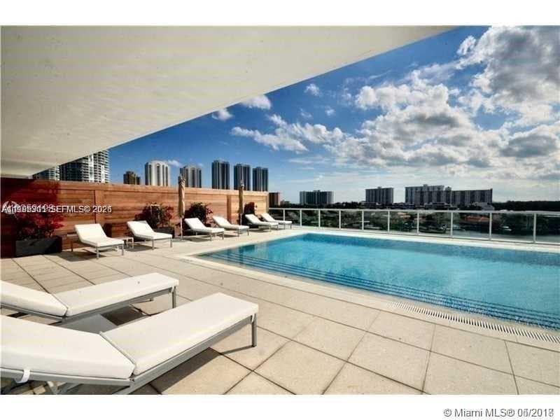 400 Sunny Isles Blvd 819 photo 9