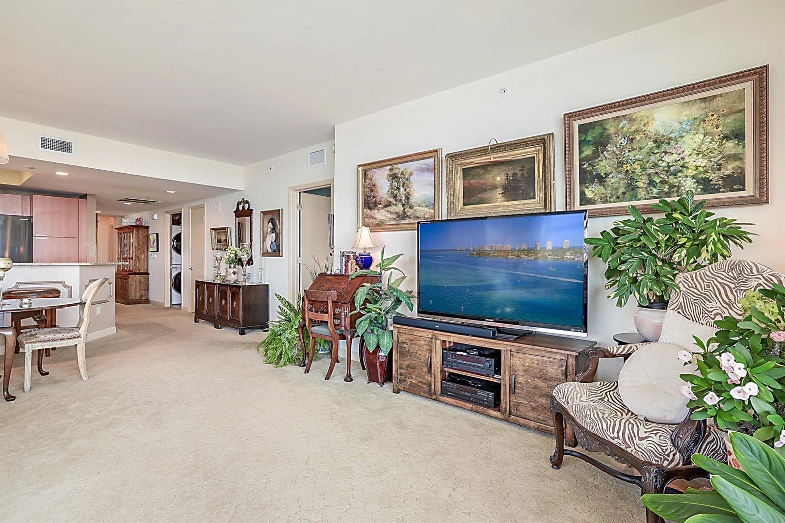 2640 Lake Shore Drive 1416 photo 18