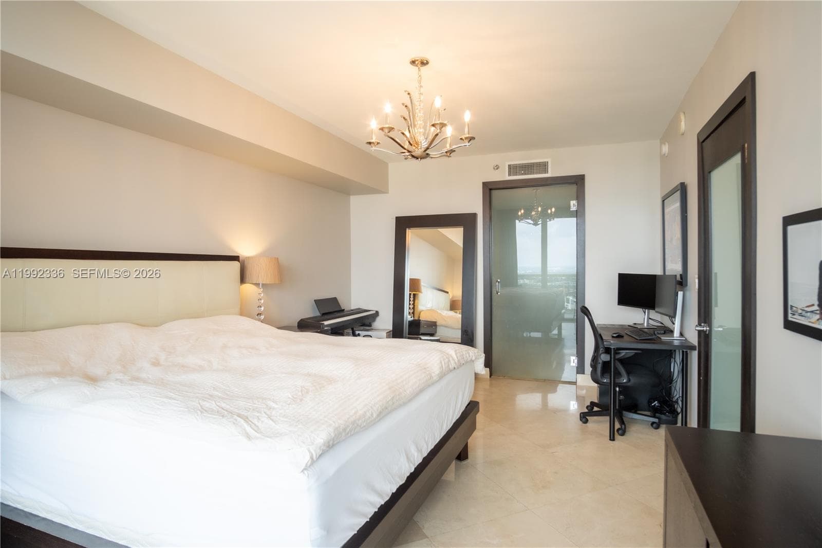 1850 OCEAN DR 3509 photo 13